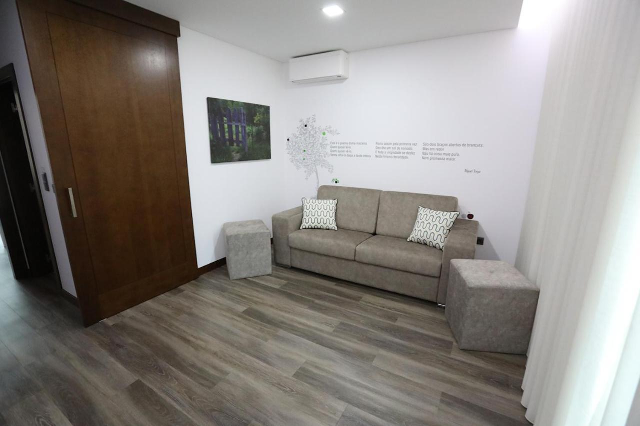 Bed and Breakfast O Casario Mirandela Zewnętrze zdjęcie
